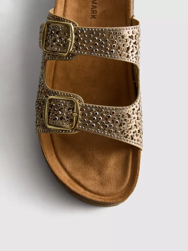 Sandalias con plantilla adornada y doble hebilla