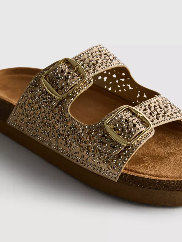 Sandalias con plantilla adornada y doble hebilla