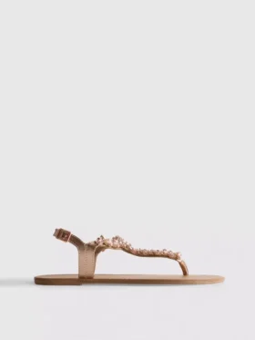 Sandalias de dedo con adornos
