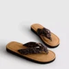 Sandalias de dedo con detalle de nudo