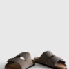 Sandalias de dos tiras y suela gruesa