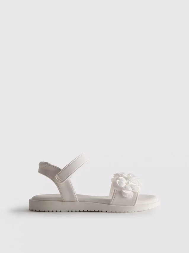 Sandalias de fiesta con flores de tul