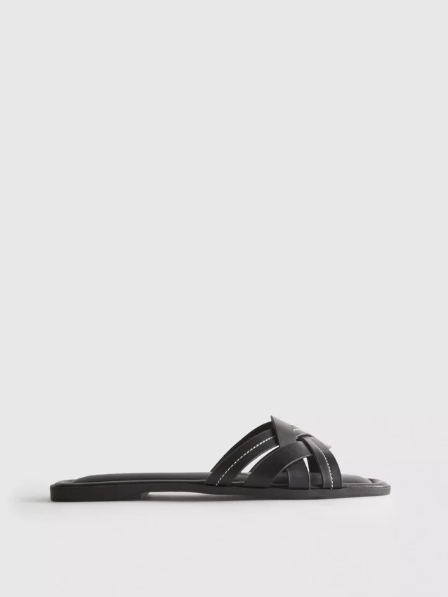 Sandalias de imitación de cuero trenzado