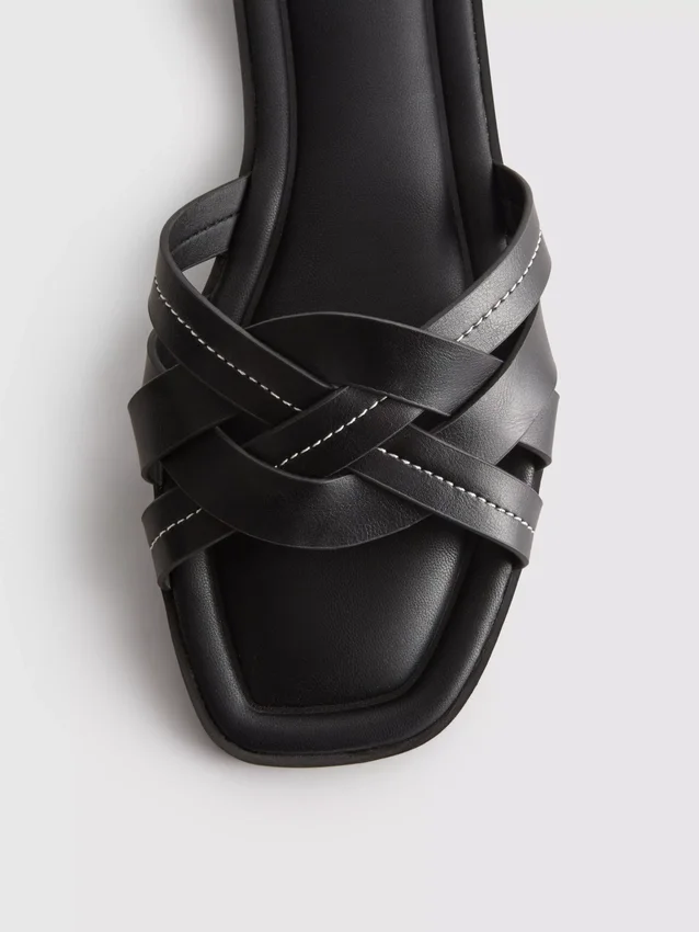 Sandalias de imitación de cuero trenzado