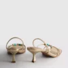 Sandalias de tacón bajo con cuentas