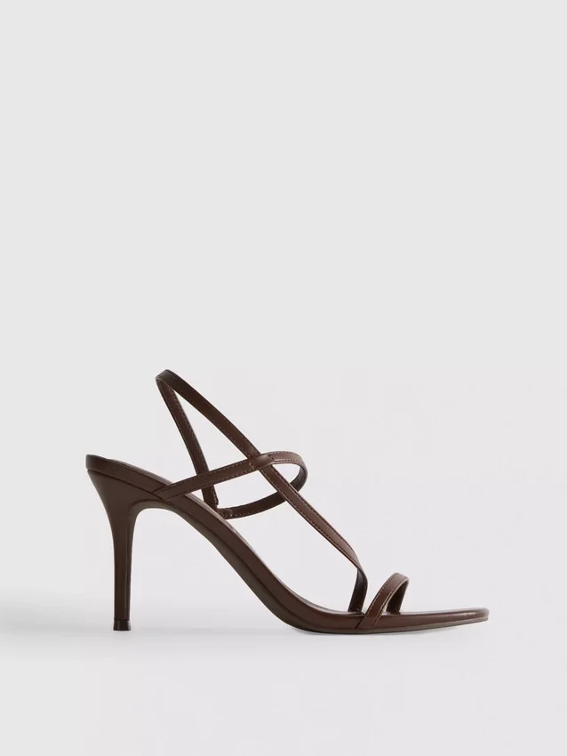 Sandalias de tacón casi imperceptible
