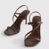 Sandalias de tacón casi imperceptible