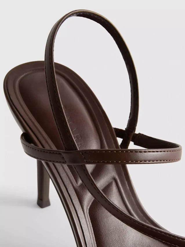 Sandalias de tacón casi imperceptible