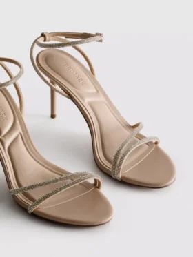 Sandalias de tacón con tiras