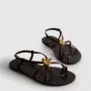 Sandalias de tiras con estrellas de mar de Paula Echevarría