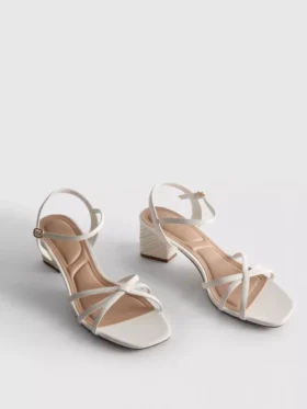 Sandalias de tiras trenzadas con tacón grueso