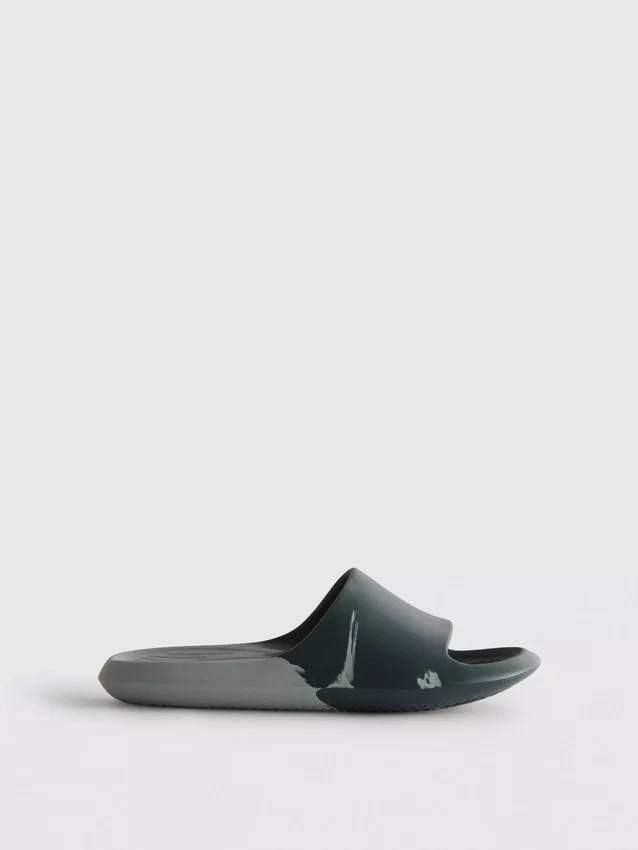Sandalias deslizantes de dos tonos