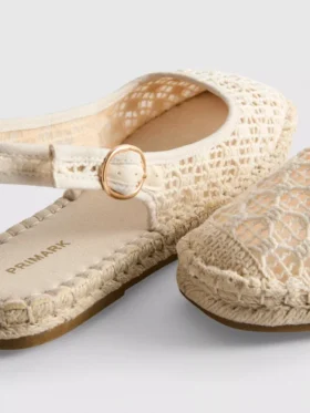 Sandalias tipo alpargatas con talón abierto