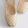 Sandalias tipo alpargatas con talón abierto