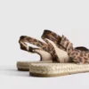 Sandalias tipo alpargatas con talón abierto