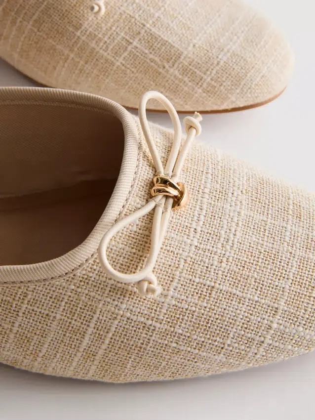 Sandalias tipo bailarina tipo mules con detalle de moño