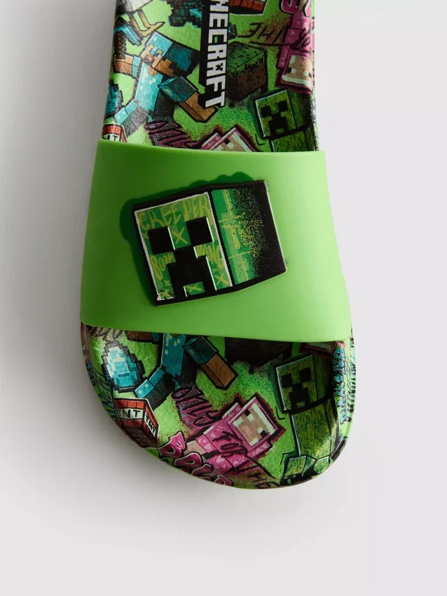 Sandalias tipo deslizadoras de Minecraft
