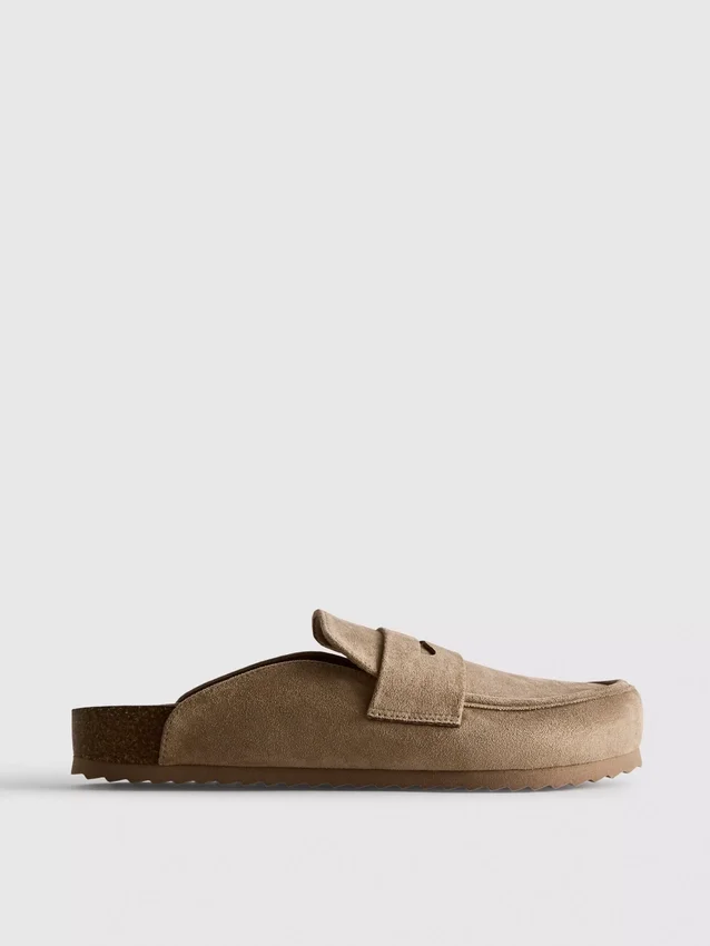 Sandalias tipo mocasín con suela gruesa