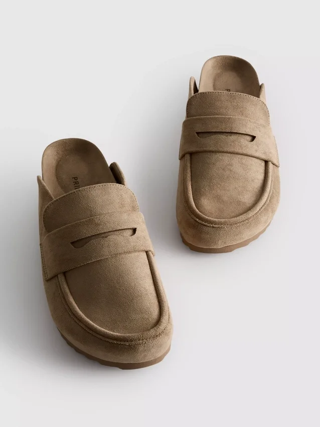 Sandalias tipo mocasín con suela gruesa