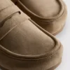 Sandalias tipo mocasín con suela gruesa