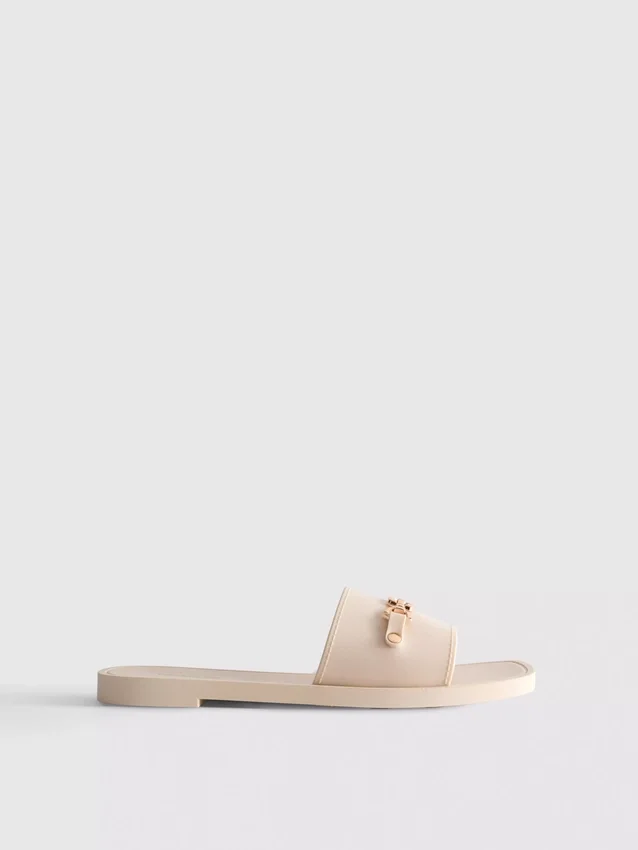 Sandalias tipo «snaffle» de imitación de cuero