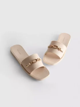Sandalias tipo «snaffle» de imitación de cuero