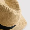 Sombrero de paja tipo Panamá