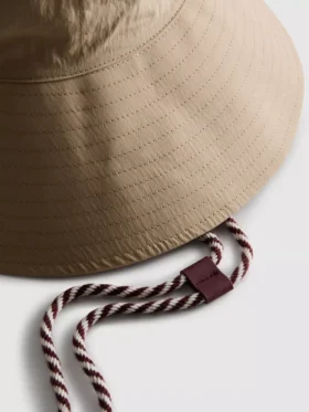 Sombrero de pescador con correa para la barbilla