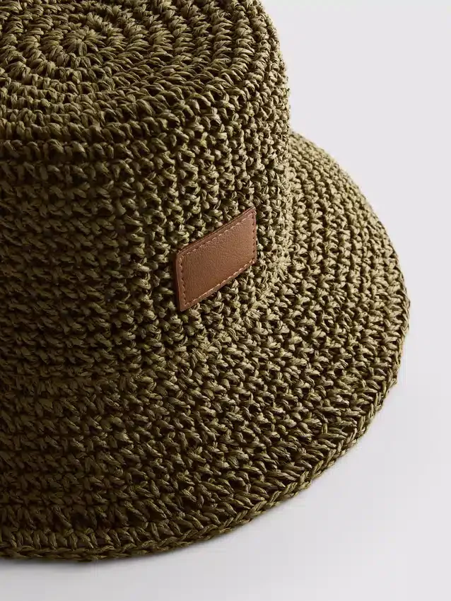 Sombrero de pescador tejido