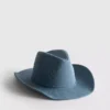 Sombrero vaquero de mezclilla con tachuelas