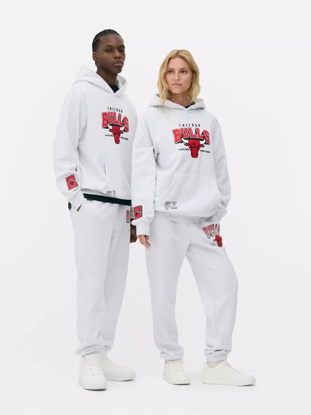Sudadera con capucha con el logotipo de los Chicago Bulls de la NBA