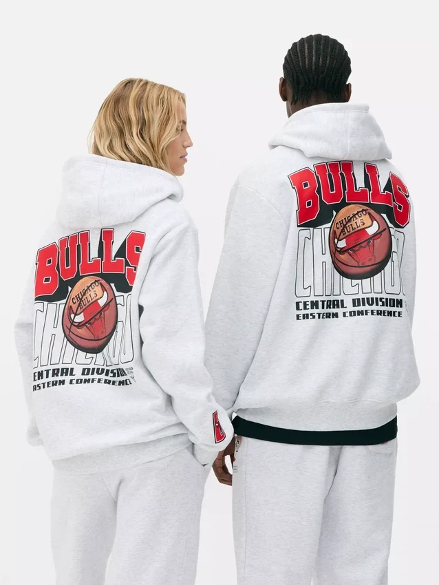 Sudadera con capucha con el logotipo de los Chicago Bulls de la NBA