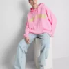 Sudadera con capucha de alto contenido de algodón y estampado universitario