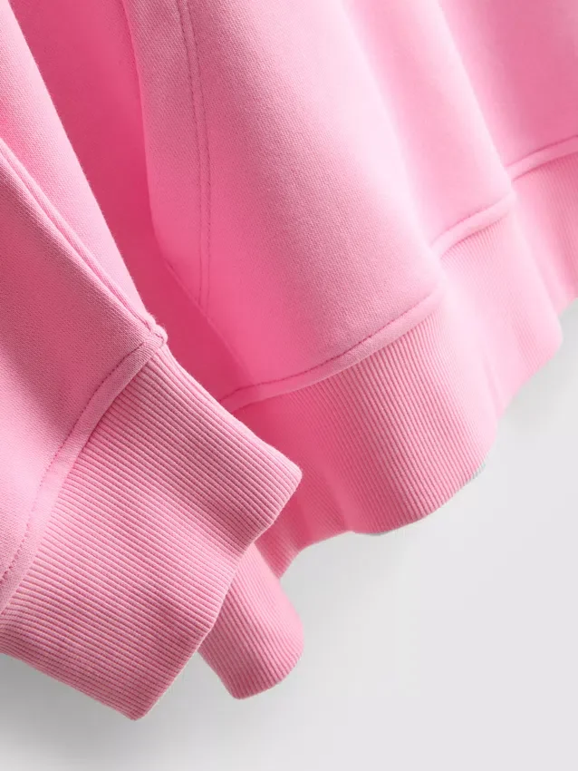 Sudadera con capucha de alto contenido de algodón y estampado universitario