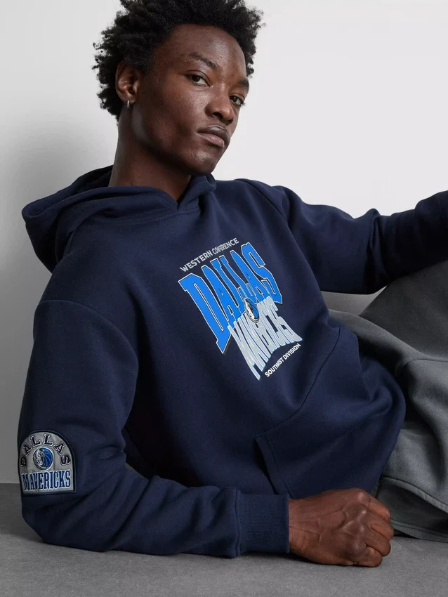 Sudadera con capucha de los Dallas Mavericks de la NBA