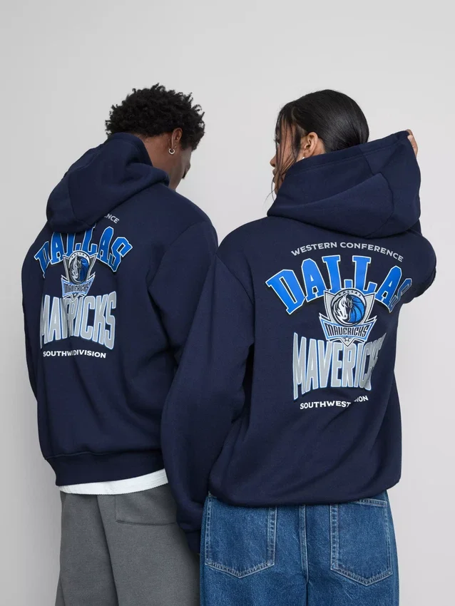 Sudadera con capucha de los Dallas Mavericks de la NBA