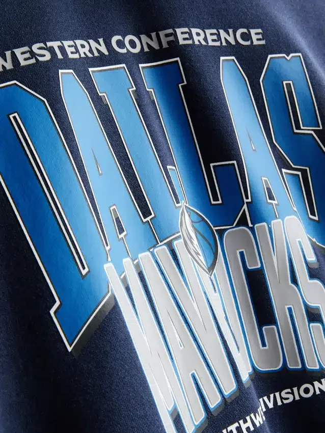 Sudadera con capucha de los Dallas Mavericks de la NBA