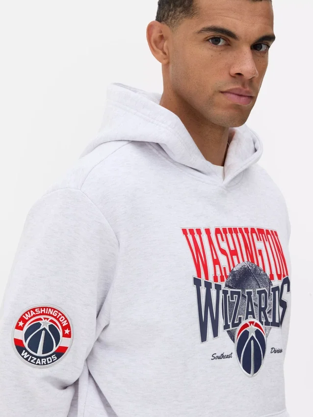 Sudadera con capucha de los Washington Wizards de la NBA