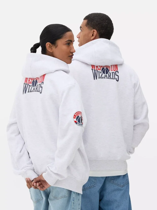 Sudadera con capucha de los Washington Wizards de la NBA