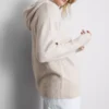 Sudadera con capucha de punto y cordón
