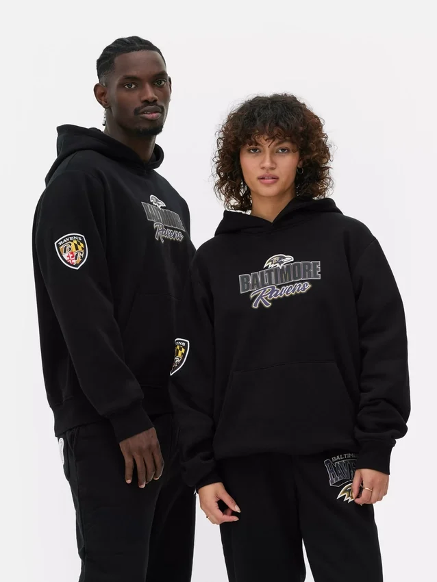 Sudadera con capucha estampada de los Baltimore Ravens de la NFL