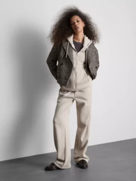 Sudadera con capucha y cremallera