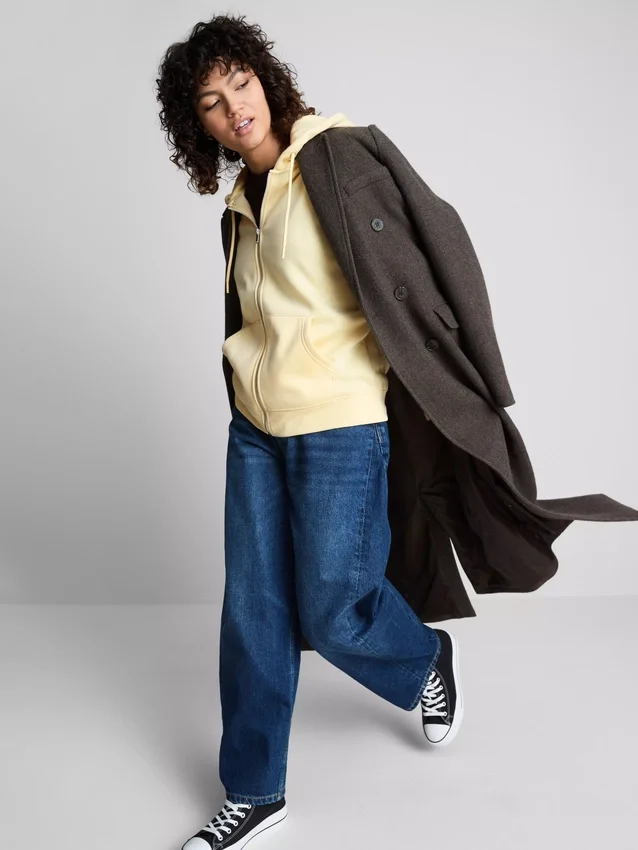 Sudadera con capucha y cremallera Essential