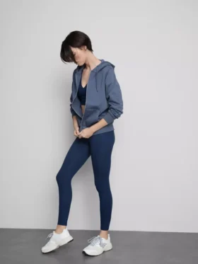 Sudadera con capucha y cremallera Essential
