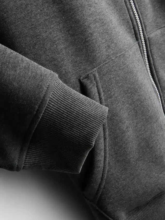 Sudadera con capucha y cremallera Essential