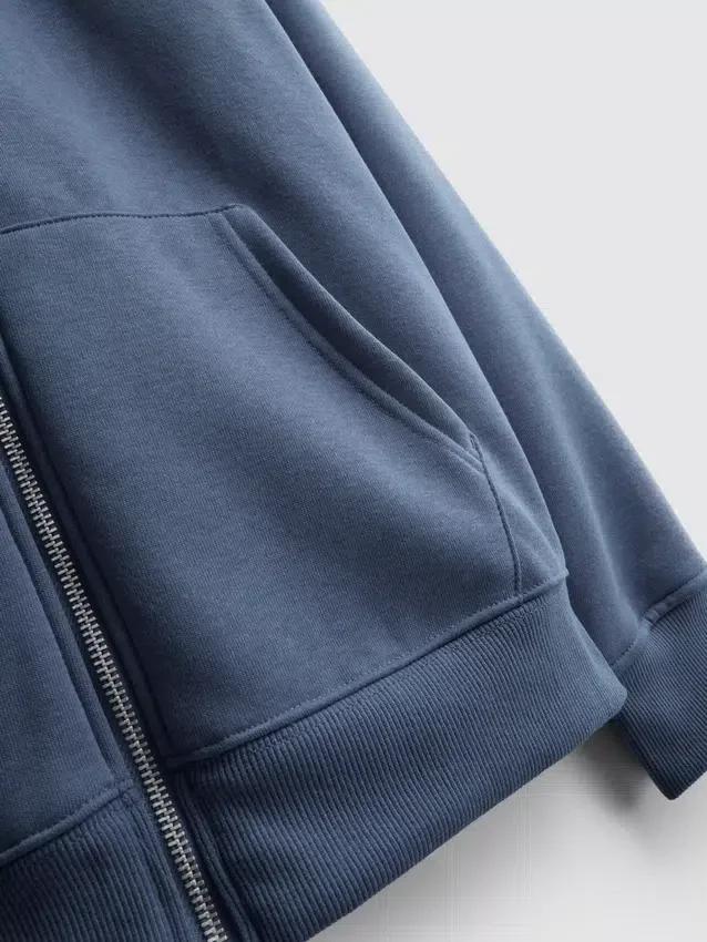 Sudadera con capucha y cremallera Essential