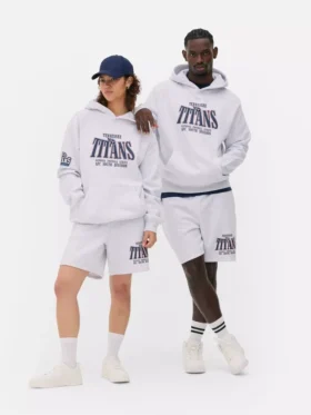 Sudadera con capucha y logotipo de los Tennessee Titans de la NFL
