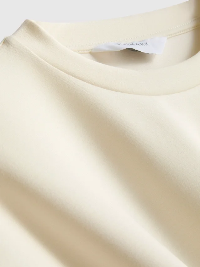 Sudadera deportiva de cuello redondo