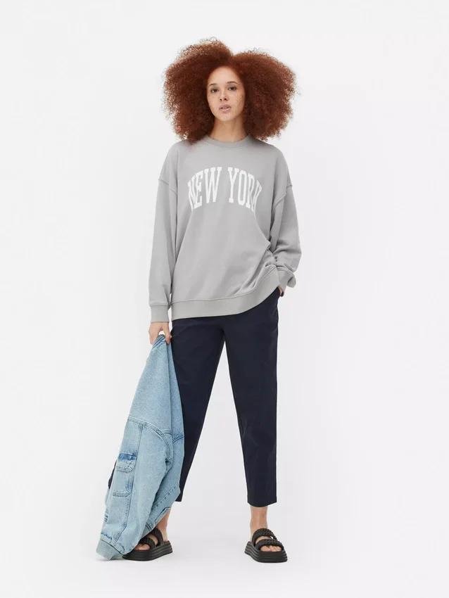 Sudadera oversize con estampado de Nueva York