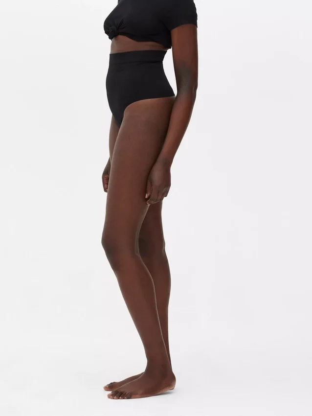 Tanga de ropa moldeadora sin costuras de cintura alta